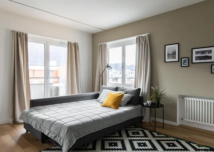 Minerva By Quokka 360 - Close To Station Apartment *